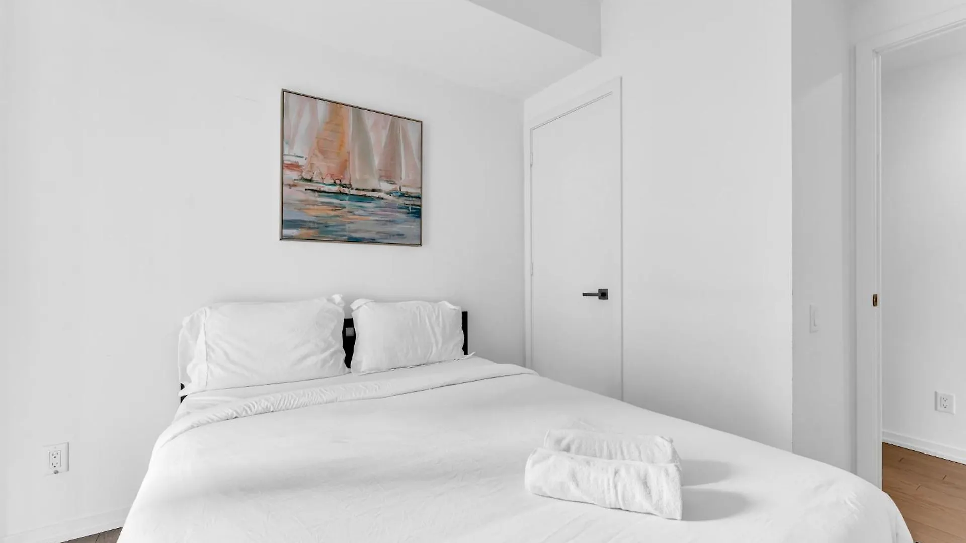 Urban Downtown Suites Toronto Canada